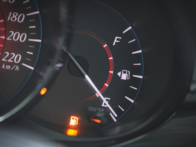 Prezzo della benzina: l’Italia primeggia per le accise